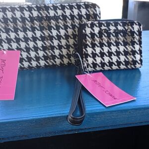 Betsey Johnson Black and White Houndstooth Wallet Set